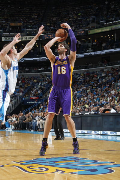 目光投向了 目光投向了