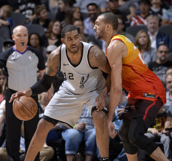 杯赛场再度 杯赛场再度